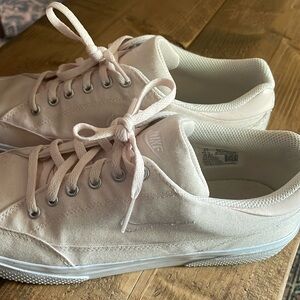 Nike Light Pink Canvas Shoes Size 9.5 GTS